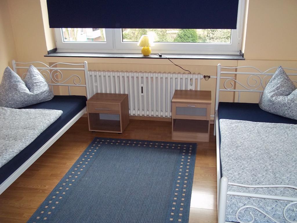 Ferienwohnungen In Moenchengladbach Esterno foto
