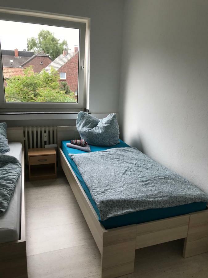 Ferienwohnungen In Moenchengladbach Esterno foto