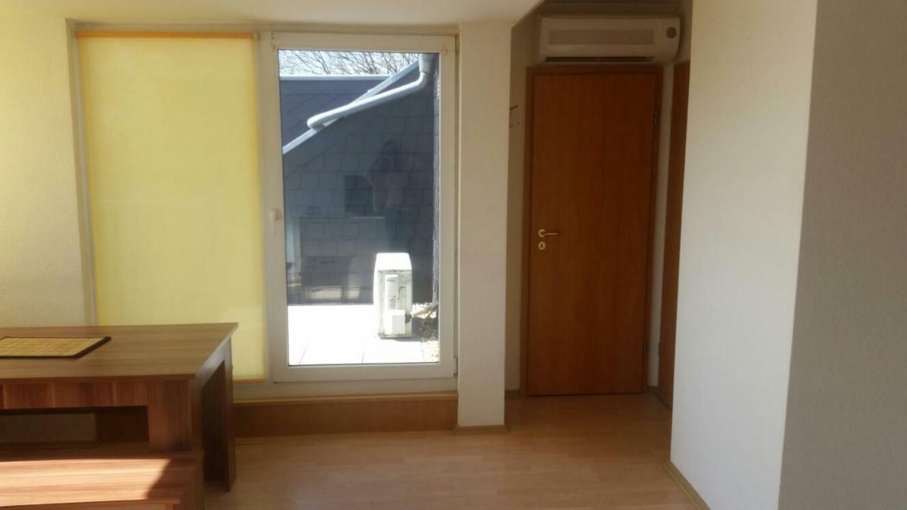 Ferienwohnungen In Moenchengladbach Esterno foto