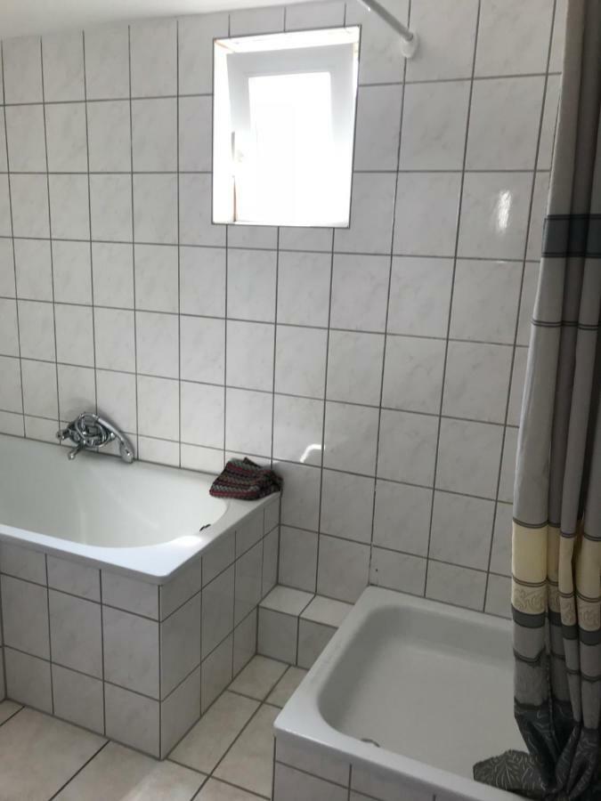 Ferienwohnungen In Moenchengladbach Esterno foto