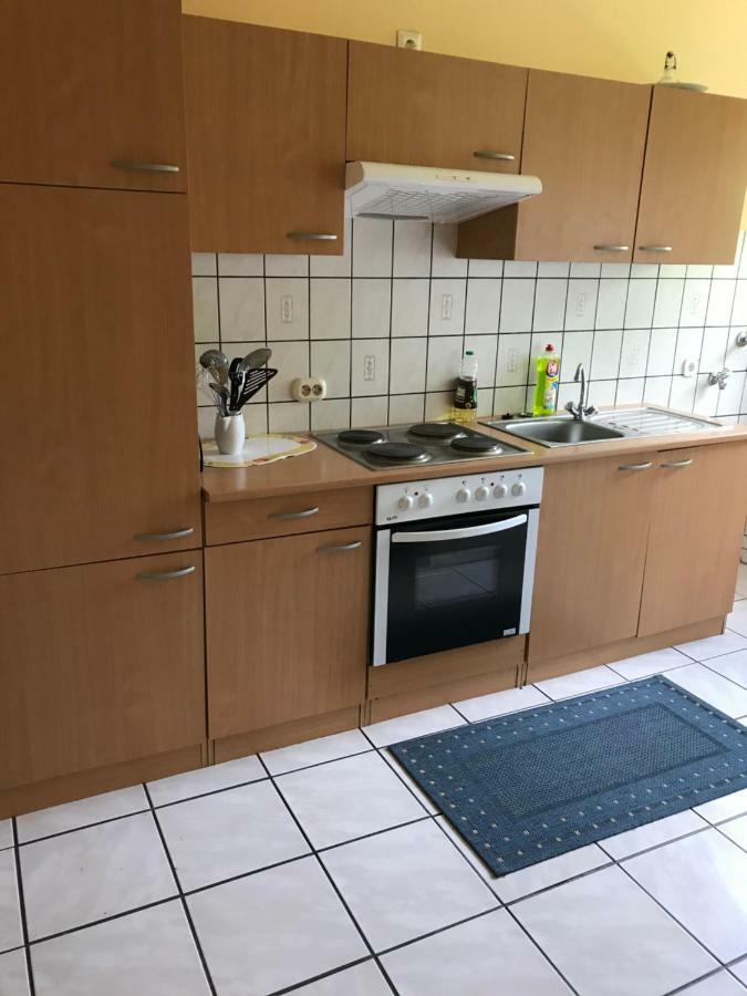 Ferienwohnungen In Moenchengladbach Esterno foto